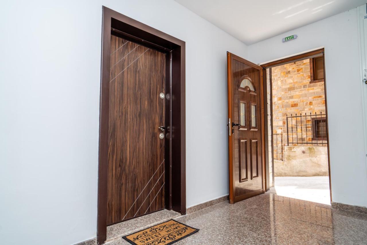 Park Apartment Emilin Санданський Екстер'єр фото